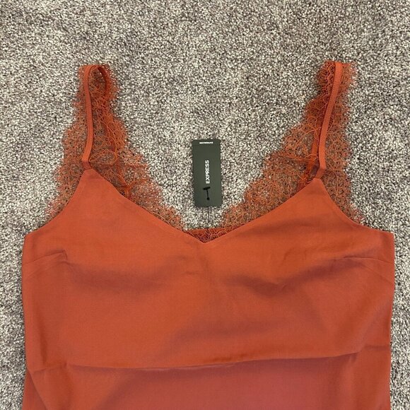 Express Womens Satin Lace Strap V-Neck Downtown Cami Desert Rose Size XS NWT $44 - Picture 6 of 16